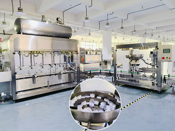 大型全自動(dòng)旋蓋機(jī)